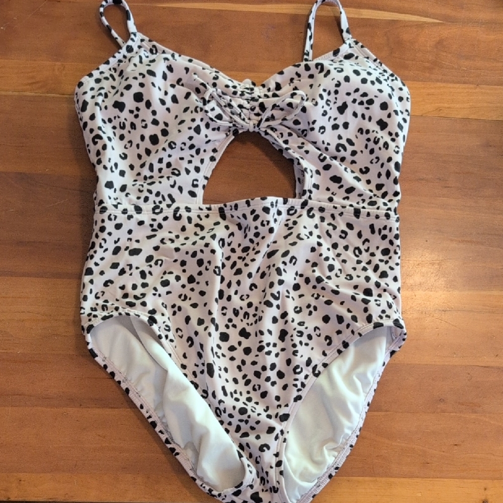 Leopard Print Cutout Swimsuit